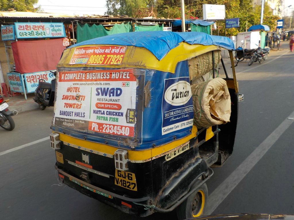 Moto riksha can be used also as a transporter