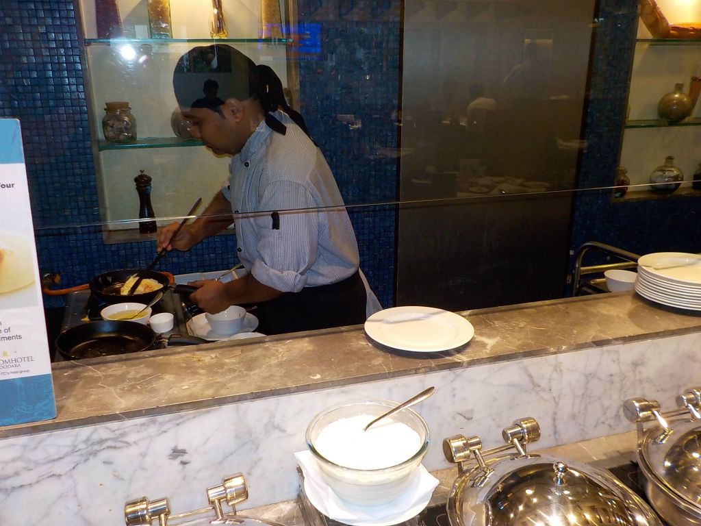 Hotel's restaurant. A never-ending omlet will be ready soon :-)