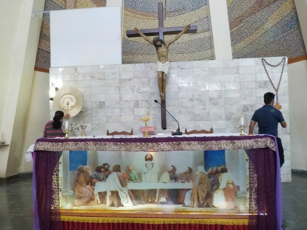 High altar - The glass picture of The last supper