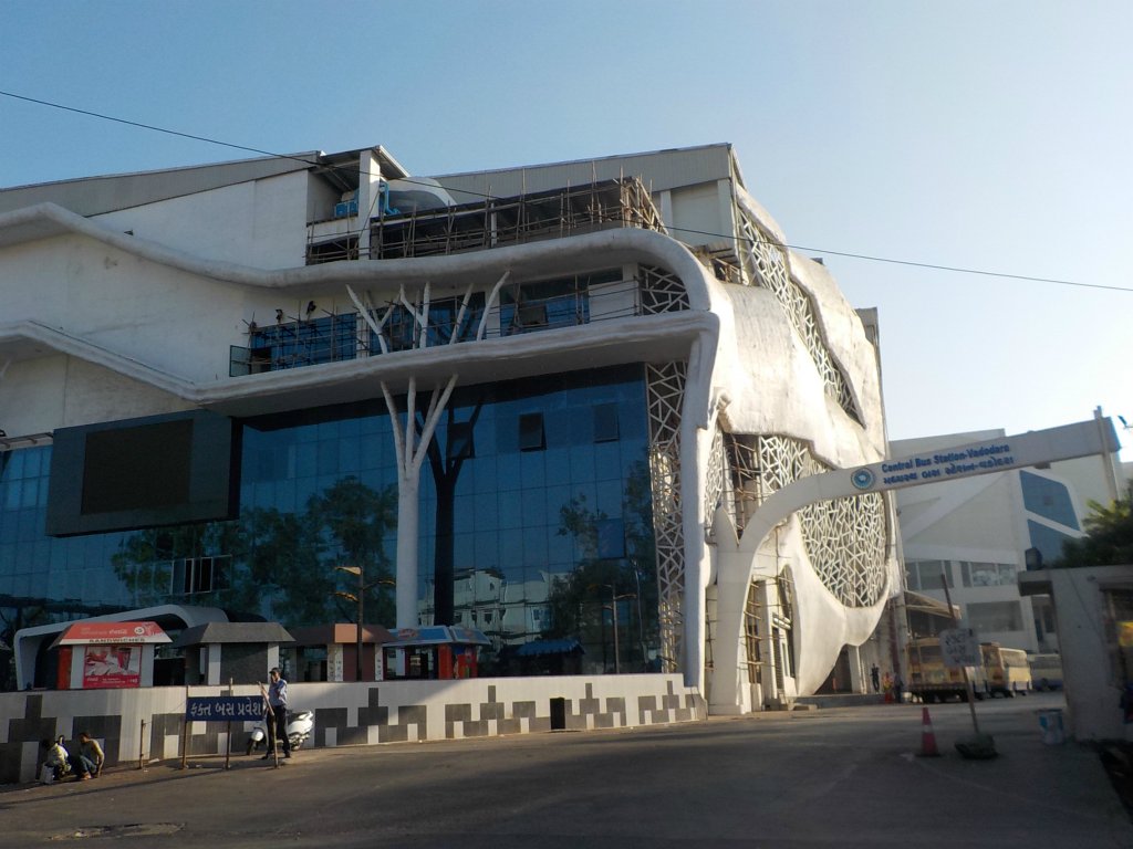 Main bus station - one of the "must see" in Vadodra