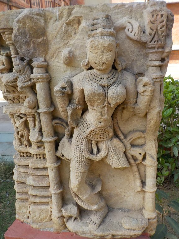 Brahmani, yellow sand stone